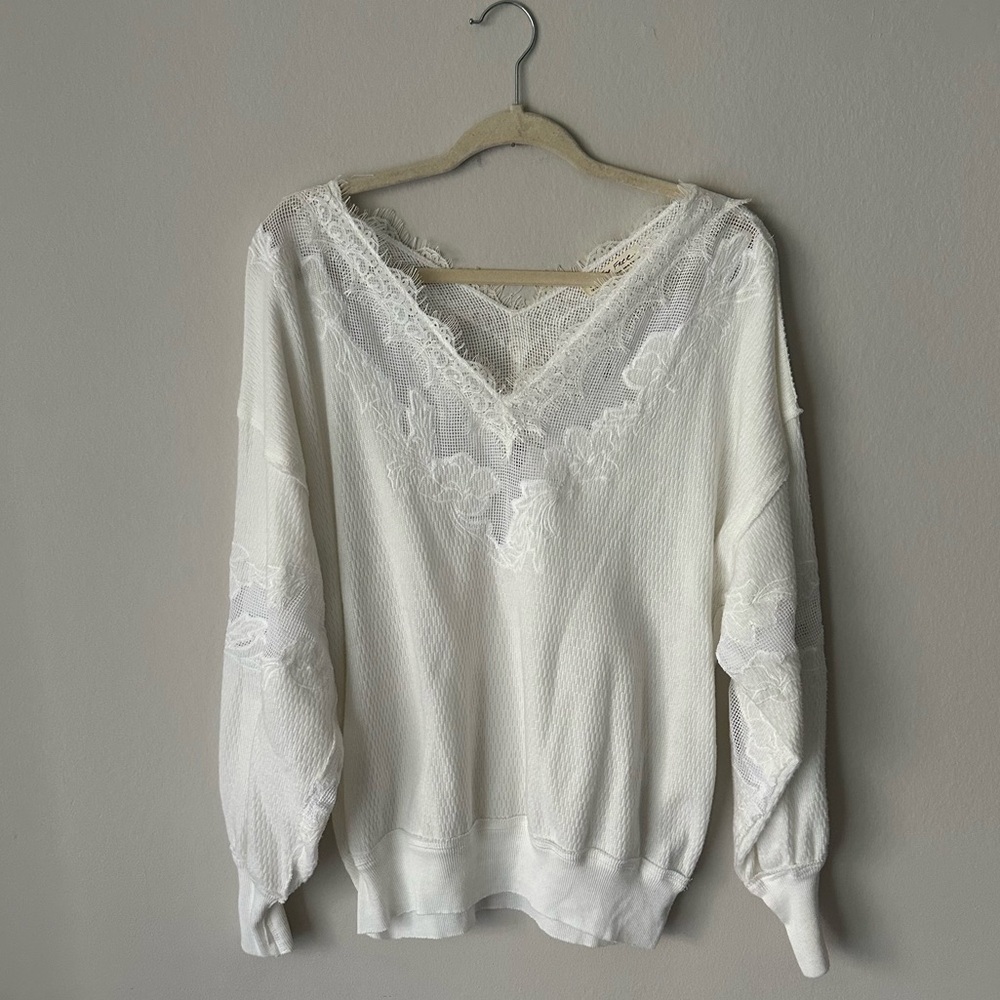Free People We the Free Lace Elegant White Waffle Knit Long Sleeve Oversized XS